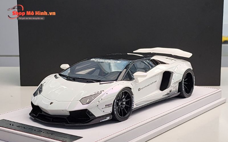 Mô hình xe 1/24 là gì? Lý do khiến giới sưu tầm luôn săn đón