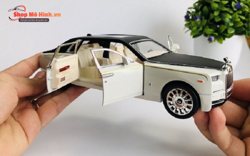 Mô hình xe ô tô trưng bày cao cấp, đa dạng, giá tốt