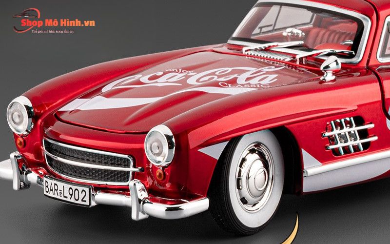 Mô hình Mercedes-Benz 300SL 1:24 Phiên Bản Nước Ngọt
